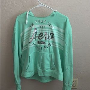 Mint sweater never worn!